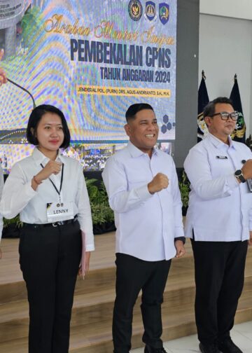 Terima SK CPNS, 57 Pemeriksa Keimigrasian Siap Perkuat Layanan di Imigrasi Ngurah Rai